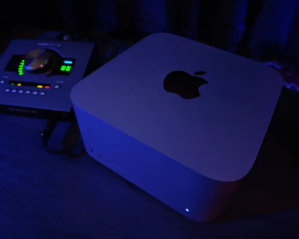 Apple Mac Studio im 1042 Studio