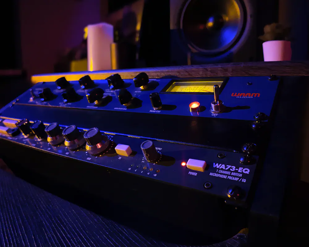 Warm Audio WA73-EQ Equalizer und WA1B Kompressor